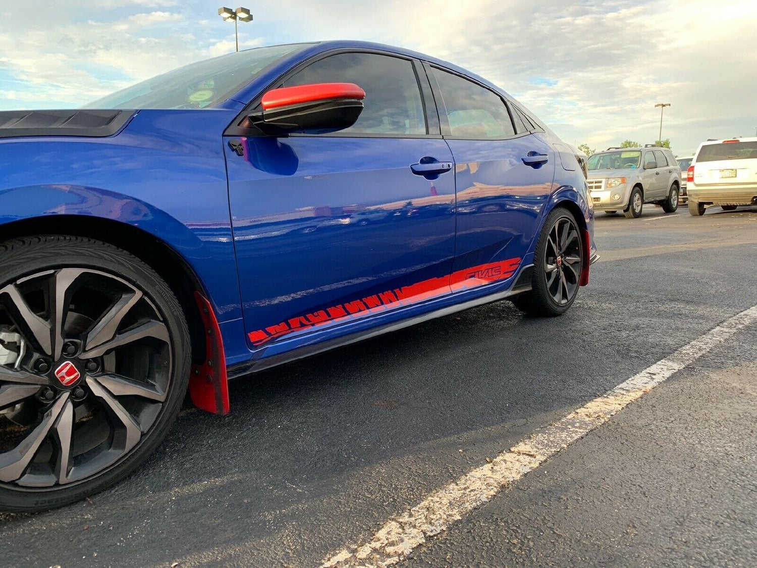 Add a sporty look to your Honda Civic with vinyl decals and stripe kits. Suitable for sedans, hatchbacks, and coupes. Crafted from durable vinyl resistant to UV rays